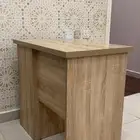 طاولة مكتبية