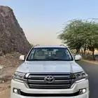 لاندكروزر GXR 2016 فل كامل 8 سرندل