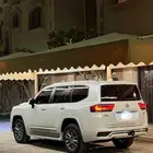 لاندكروزر 2025gsr3ممشى قليل شبه اصفار