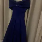 فستان مقاس 1  لبس مره وحده سعر الشراء 400 البيع 200