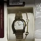 ساعة اقنر نسائية