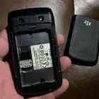 احتاج بلاك بيري زيه بزبط لانه احتاج شاشه و بطاريه