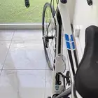 دراجة رود هوائية تريك trek full carbon