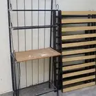 بيع عاجل ارف وسرير وطاولة ضيافة ...