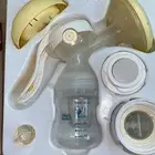 شفاط ثدي يدوي