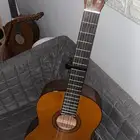 قيتار كلاسيكي ياماها مستخدم للبيع