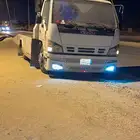 سطحه بالخرج لنقل السيارات