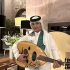 مطرب وفنان وعازف عود