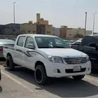 للبيع جنوط مع كفرات هايلكس عريض ب 550