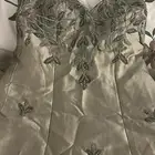 فستان نسائي