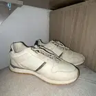 جزمه جديده وحلوه وماركه