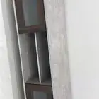 طاولة تلفزيون .