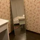 كرسي مع مرايا