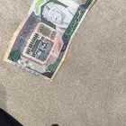 500 و 5 و2 قديمه للبيع السوم 850