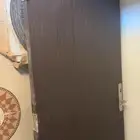 باب خشب قمة النظافة