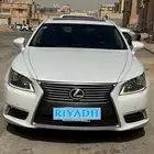 لكزس LS460