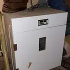 فقاسه بيض دجاج ونعام جديده ما استعملت مره