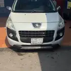 للبيع او بيجو 3008 فل كامل