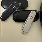 سكين جيب سويسري