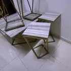 غسالة وطاولات خدمة
