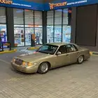 فورد ماركيز موديل 2000