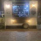 فود ترك ب جميع معداته كما هو موضح ف الصور
