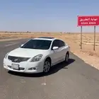 التيما 2010 نظيفه جدا  مالك ثاني