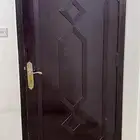 ابواب خشب بجودة جيدة جد ا للبيع بسعر ما يتفووت