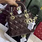 شنط ديور