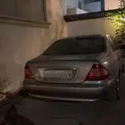 للبيع مارسيدس فياقرا 2003