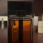 عطر ديور هوم بارفيوم النسخة القديمه المقطوعه من السوق