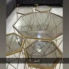 فستان تم للبسه ساعتين فقط وطقم طاولات مجالس