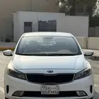 كيا سيراتو ستاندر