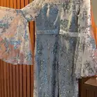 فستان نسائي