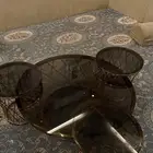 طاولة قزاز مع طاولات خدمة