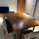طاوله طعام   كنب كبير  كنب مفرد  مكتبه خشب كبيره