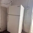 ثلاجة بحالة ممتازه