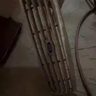 شبك فورد أصلي وسطب خلفي كرسيدا اصلي وشمعه تاون كار اصلي