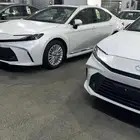 كامري موديل 2025 رمادي السعر 122000 الف