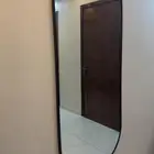 مرايا مدخل البيت جديده ونظيفه