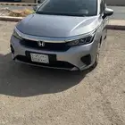 للبيع هوندا سيتي 2024