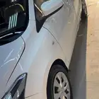 يارس 2015 اللون قير عادي اللون ابيض