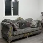 ثلاث كنبات و كرسين