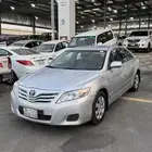 للبيع كامري 2011 استاندر قير تماتيك عداد 330 الف فقط