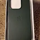 كفرات ايفون 16 جلد طبق الأصل بشعار ابل Apple مع الماق سيف