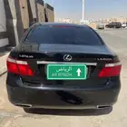 للبيع لكزس 460 L مصدومة