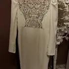 فستان ابيض للبيع