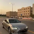 لكزس. ES 2021 ممشى 99الف