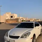 لكزس للبيع
