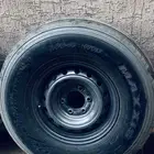 للبيع جنوط اصلية مع كفرات بالون